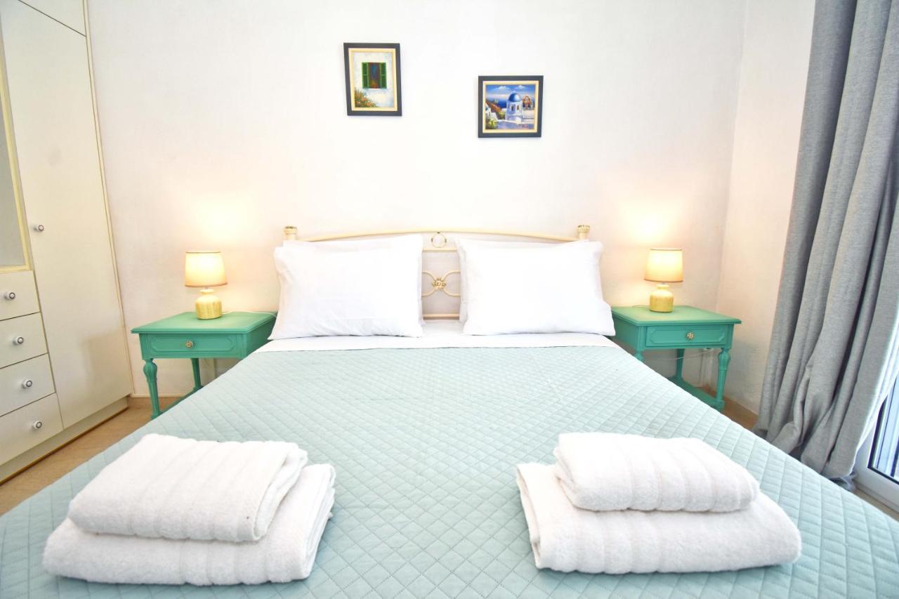 Ninas Cottage Línia Dış mekan fotoğraf