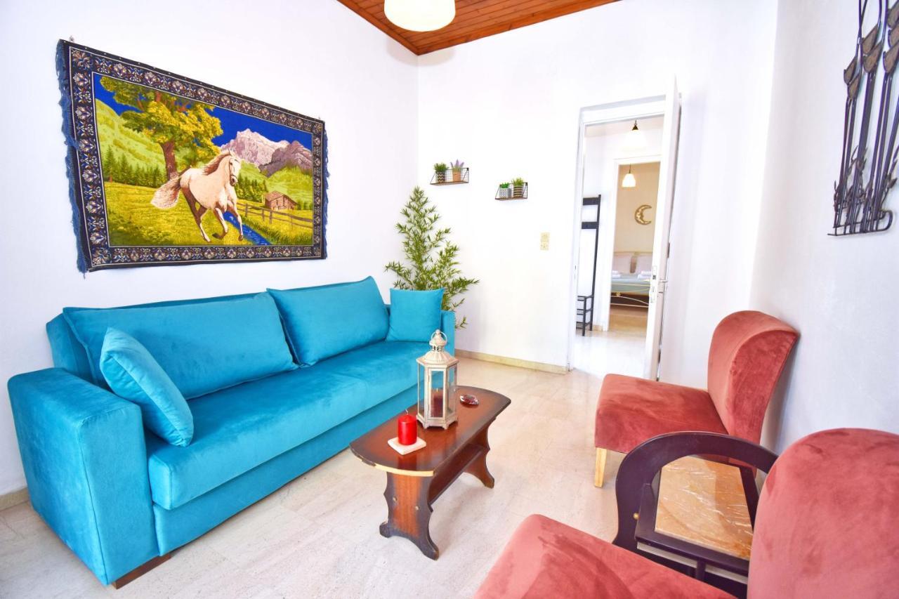 Ninas Cottage Línia Dış mekan fotoğraf